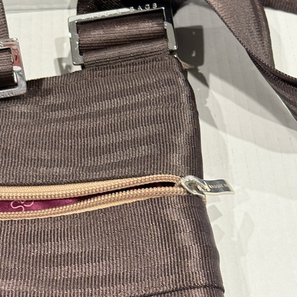 Maggie Bags Brown Crossbody Bag Made of Seatbelt - Picture 2 of 16